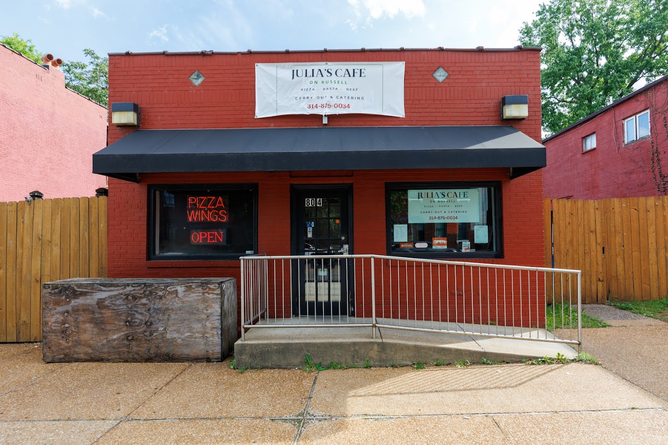 Julia's Cafe on Russell